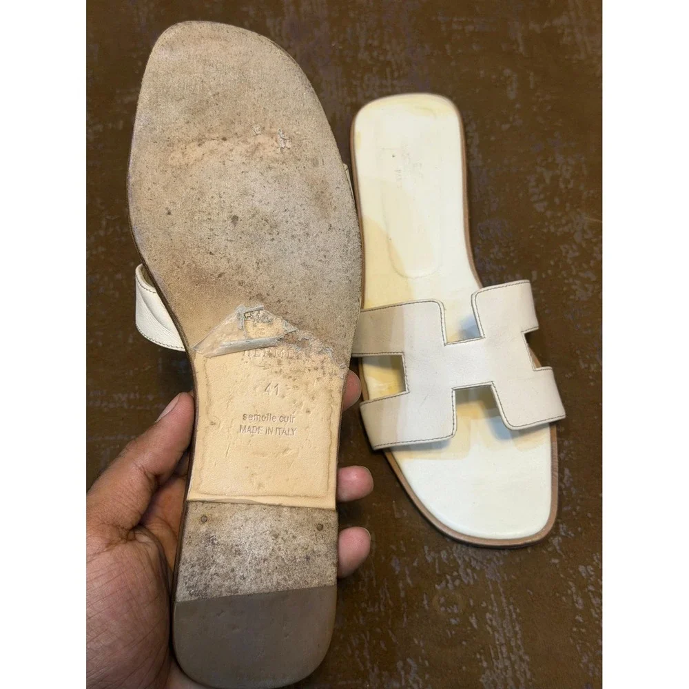Hermes Oran Sandals Cream Epsom Leather H Cutout Flat Slides 41 Italy